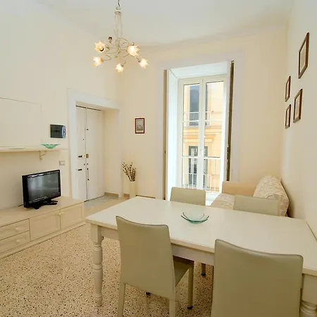 Apartment Maison D'Art * Sorrento